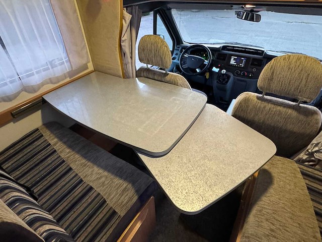 Chausson flash 11m12 - camper - afbeelding 22 van  67