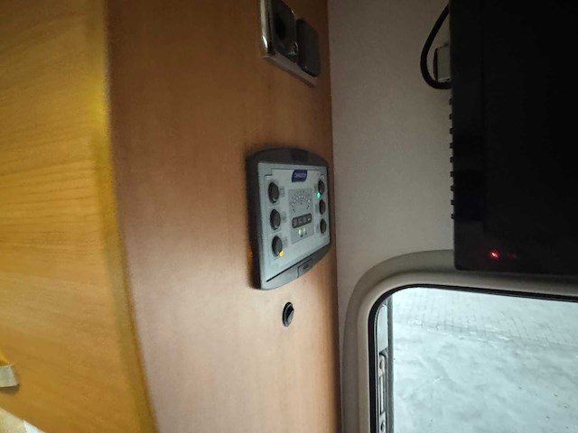 Chausson flash 11m12 - camper - afbeelding 30 van  67