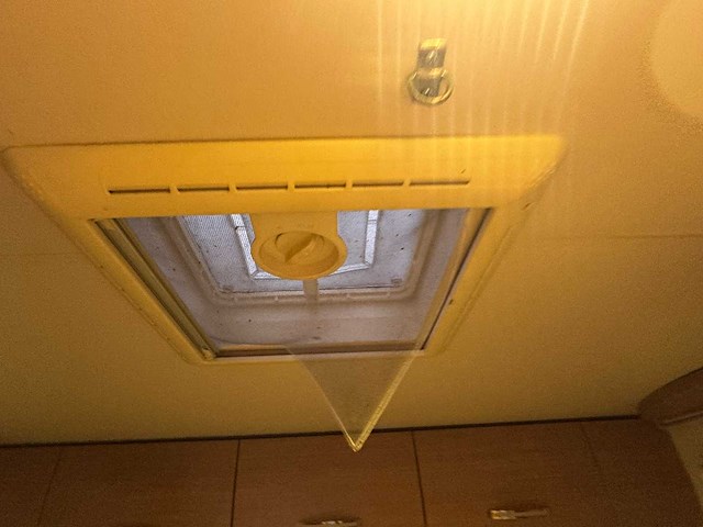 Chausson flash 11m12 - camper - afbeelding 37 van  67