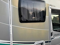 Chausson flash 11m12 - camper - afbeelding 65 van  67
