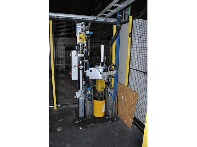 Chemical application cell incl. robot abb - afbeelding 2 van  6