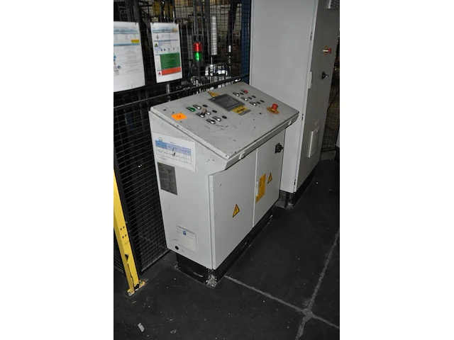 Chemical application cell incl. robot abb - afbeelding 5 van  6