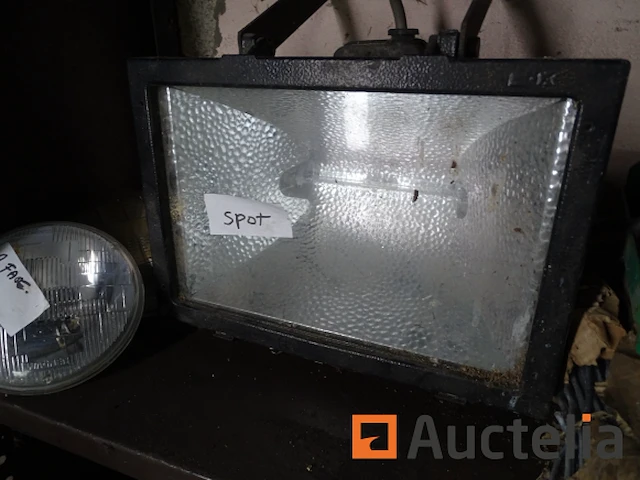 Chemische ankerpomp, metselwerkhaken, spot, 2 koplampen - afbeelding 3 van  6