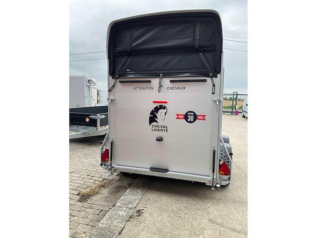 Cheval liberté veeaanhangwagen - afbeelding 20 van  23