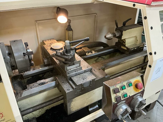 Chevalier fcl-1840 cnc draaibank - afbeelding 10 van  16