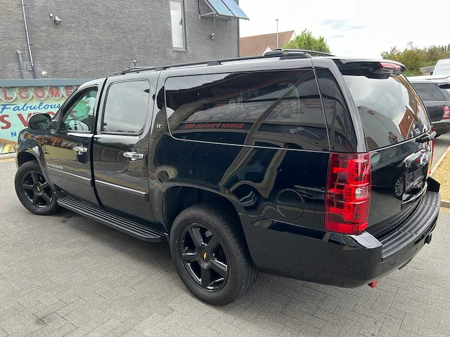 Chevrolet - - suburban - car - 2009 - afbeelding 15 van  20
