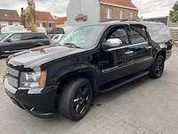 Chevrolet - - suburban - car - 2009 - afbeelding 16 van  20