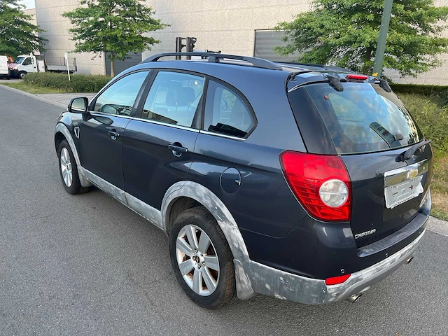 Chevrolet - 2007 - captiva - personenauto - afbeelding 23 van  23