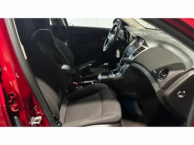 Chevrolet - 2012 - cruze - personenauto - afbeelding 20 van  40