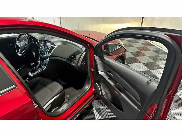Chevrolet - 2012 - cruze - personenauto - afbeelding 21 van  40