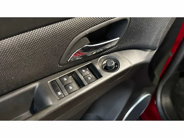 Chevrolet - 2012 - cruze - personenauto - afbeelding 38 van  40