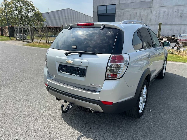 Chevrolet - 2013 - captiva - 4x4 - personenauto - afbeelding 2 van  33