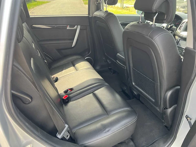 Chevrolet - 2013 - captiva - 4x4 - personenauto - afbeelding 16 van  33