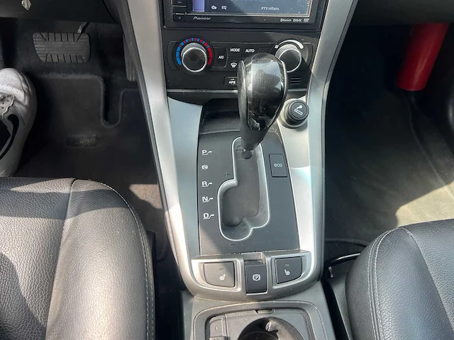 Chevrolet - 2013 - captiva - 4x4 - personenauto - afbeelding 22 van  33