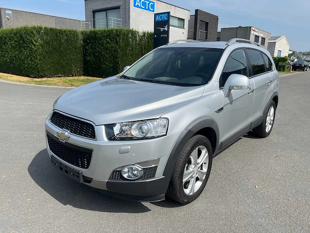 Chevrolet - 2013 - captiva - 4x4 - personenauto - afbeelding 23 van  33