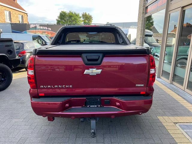 Chevrolet - avalanche - car - 2007 - afbeelding 16 van  18