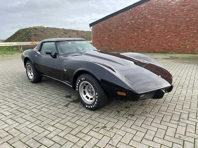 Chevrolet - corvette c3 - targa - classic cars >15 - afbeelding 4 van  16