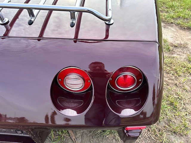 Chevrolet - corvette c3 targa stingray - oldtimer - afbeelding 20 van  44