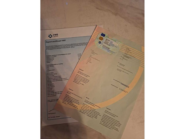 Chevrolet - corvette stingray c3 - oldtimer - afbeelding 2 van  11