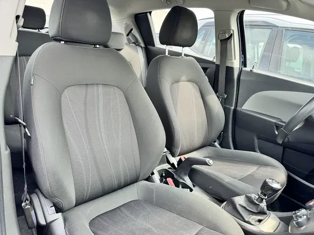 Chevrolet aveo 1.3 d lt start&stop 75, 2013 - afbeelding 17 van  29