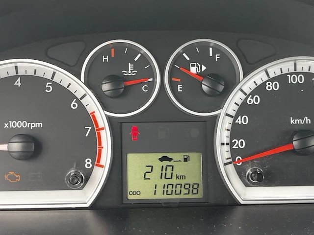 Chevrolet aveo hatchback 1.2i l 84, 2010 - afbeelding 36 van  39