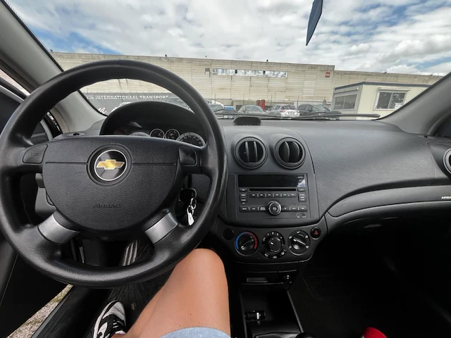 Chevrolet aveo hatchback 1.2i l 84, 2010 - afbeelding 38 van  39