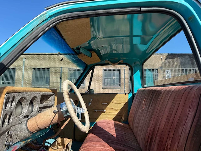 Chevrolet c-20 longbed fleetside pickup 1975 - afbeelding 45 van  72