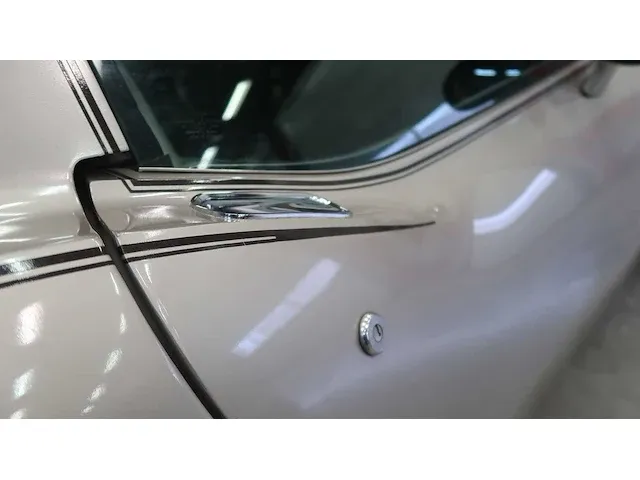 Chevrolet c3 - corvette collector edition - afbeelding 11 van  100