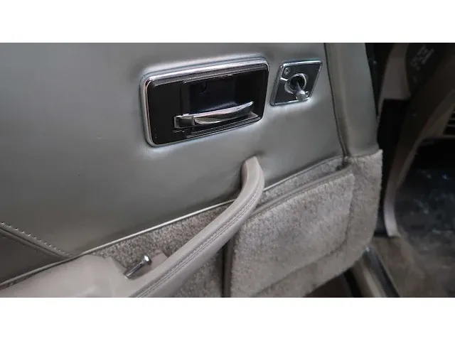 Chevrolet c3 - corvette collector edition - afbeelding 47 van  100