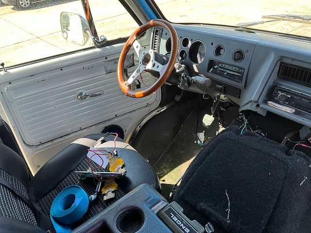 Chevrolet chevy van v8 camper - afbeelding 20 van  44