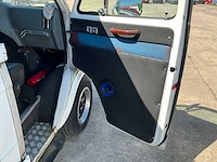 Chevrolet chevy van v8 camper - afbeelding 22 van  44