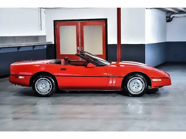 Chevrolet corvette c4 convertible 350ci v8 - 1986 - afbeelding 3 van  81