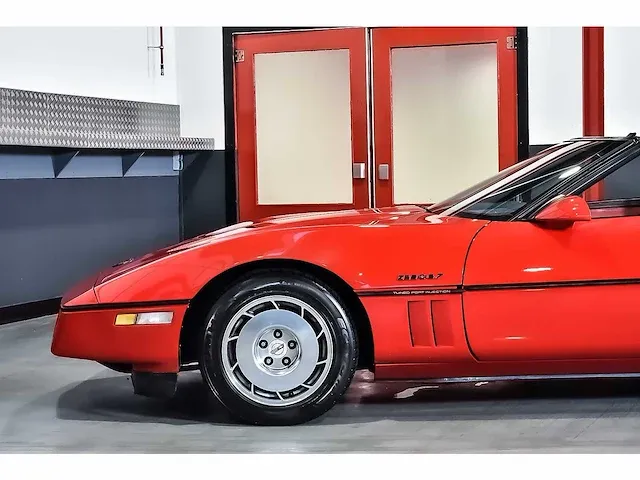 Chevrolet corvette c4 convertible 350ci v8 - 1986 - afbeelding 29 van  81