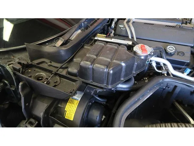 Chevrolet corvette coupe - 1994 - afbeelding 40 van  97