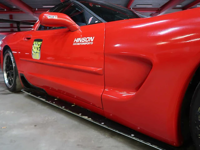 Chevrolet corvette racewagen - afbeelding 14 van  67