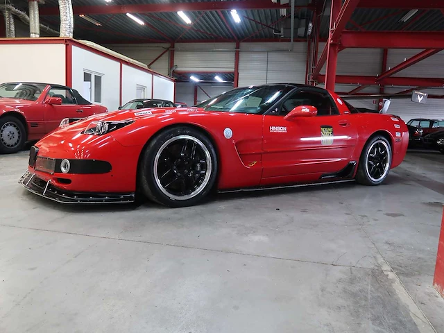 Chevrolet corvette racewagen - afbeelding 9 van  67