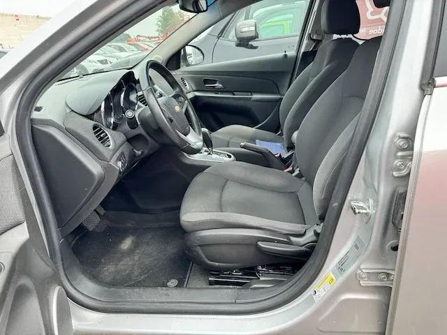 Chevrolet cruze 1.8i ls 141 at, 2013 - afbeelding 24 van  26