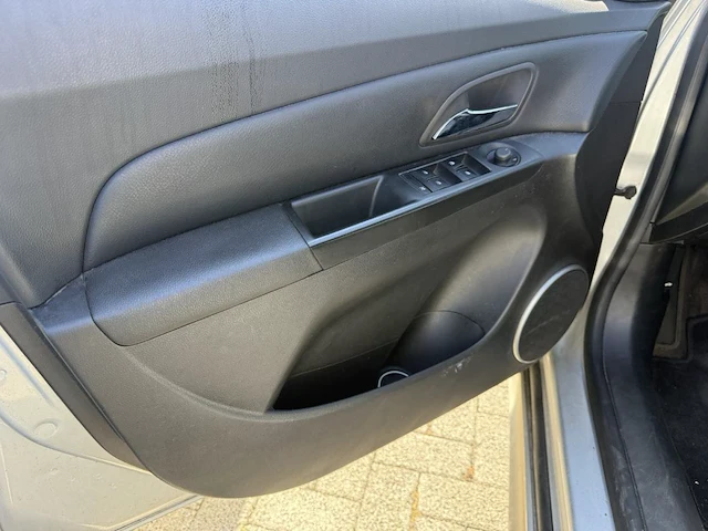 Chevrolet cruze 2.0 tdci ls 163, 2011 - afbeelding 6 van  25