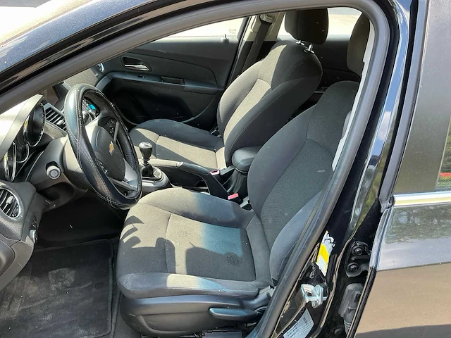 Chevrolet cruze personenauto - afbeelding 2 van  15