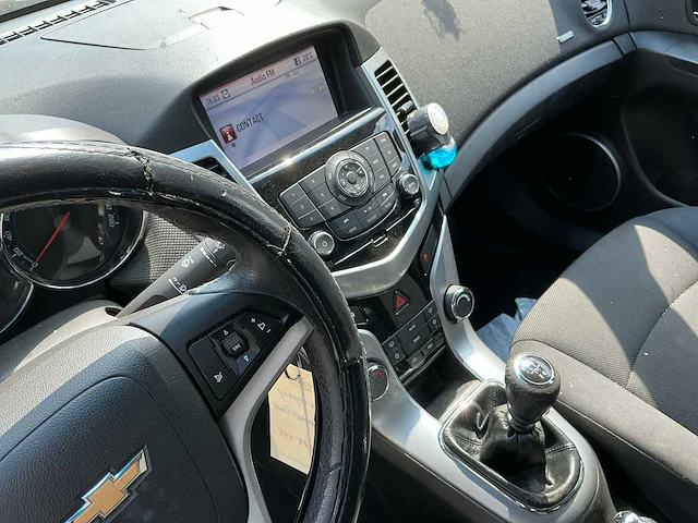 Chevrolet cruze personenauto - afbeelding 4 van  15