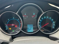Chevrolet cruze sedan ls - afbeelding 15 van  18