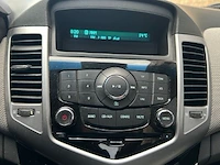 Chevrolet cruze sedan ls - afbeelding 18 van  18