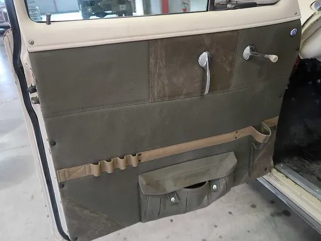 Chevrolet delevery van - afbeelding 28 van  74