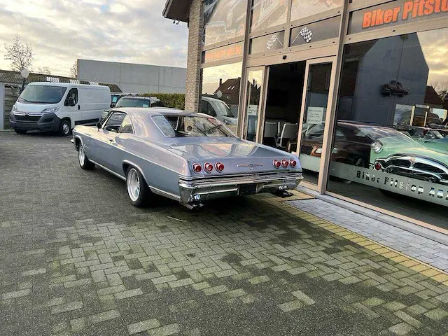 Chevrolet impala oldtimer - afbeelding 7 van  10