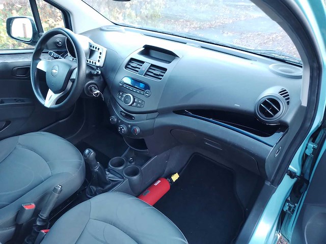 Chevrolet spark - 2001 - afbeelding 9 van  22