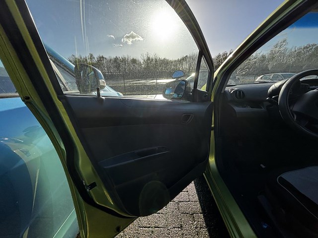 Chevrolet spark 1.0i +,2011 - afbeelding 27 van  29