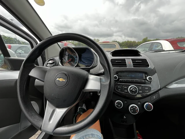 Chevrolet spark 1.0i ls 68, 2014 - afbeelding 23 van  25