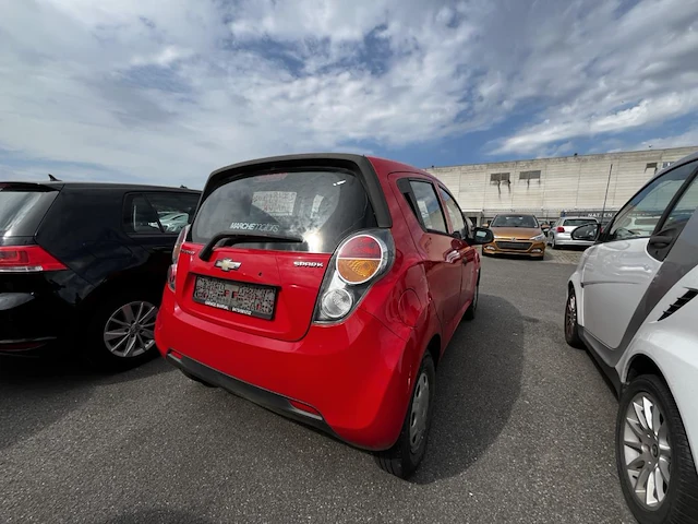 Chevrolet spark spark 1,0i + 68 - afbeelding 22 van  27