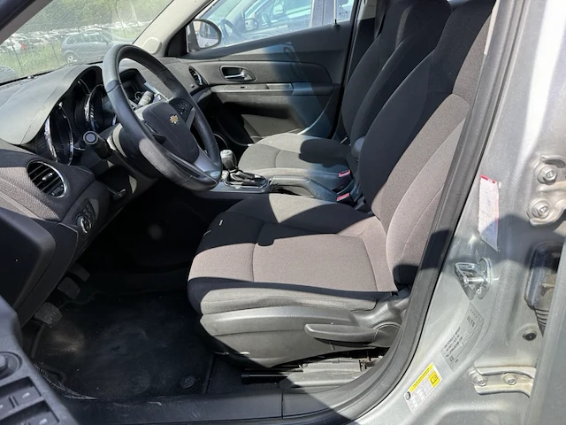 Chevrolet,cruse,2012 - afbeelding 24 van  26
