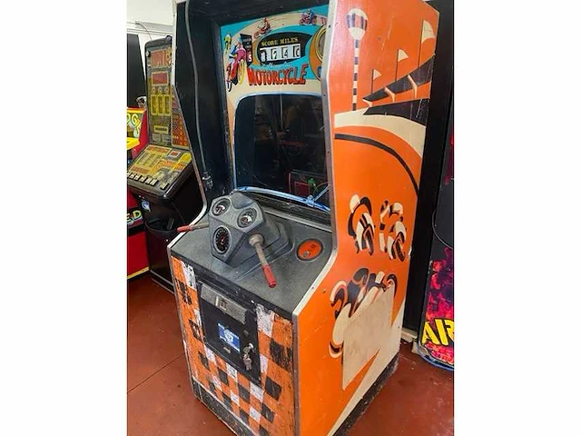 Chicago coin motorcycle race arcade - afbeelding 2 van  5